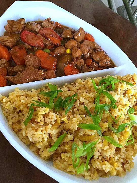 Pork Afritada & Java Rice With Mango in Crab and Shrimp Paste|Joy Loniniaさん