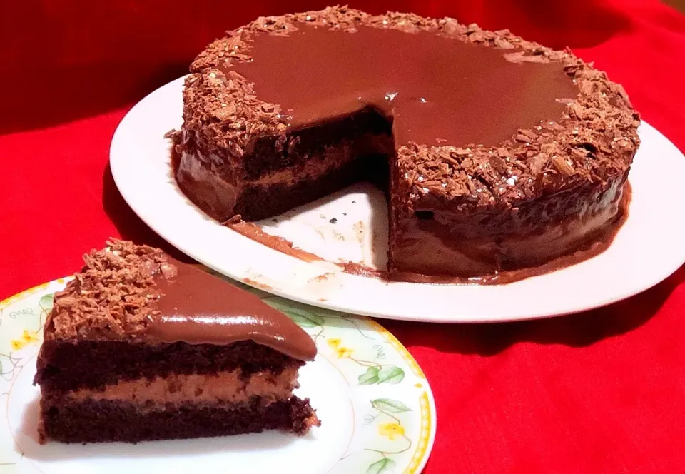 Snapdishの料理写真:chocolate mousse cake|Aabish Sajjadさん