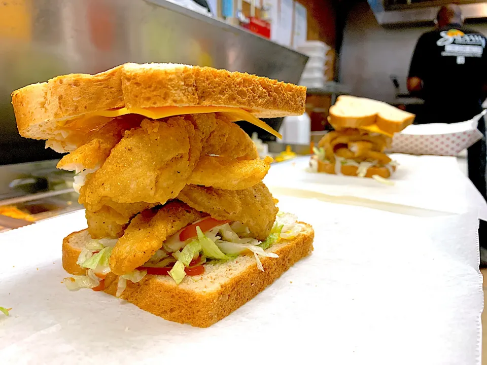 Fish Sandwich Supreme|Safi Aminさん