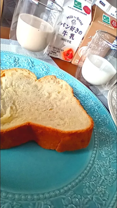 ホームベーカリーで食パン🍞|ta'kさん