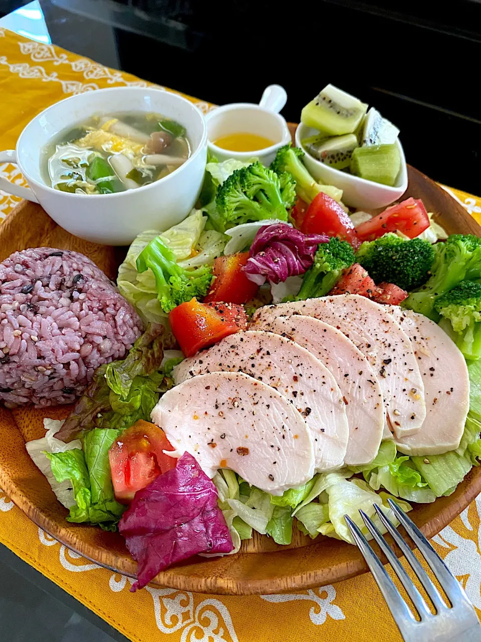 ゆかりさんの料理 柔らかジューシー鶏ハム🐓　|ゆかりさん