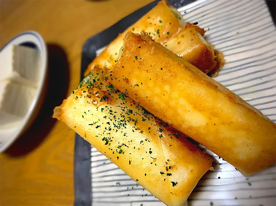 豆腐とカニカマとチーズの春巻き☆|あやさん