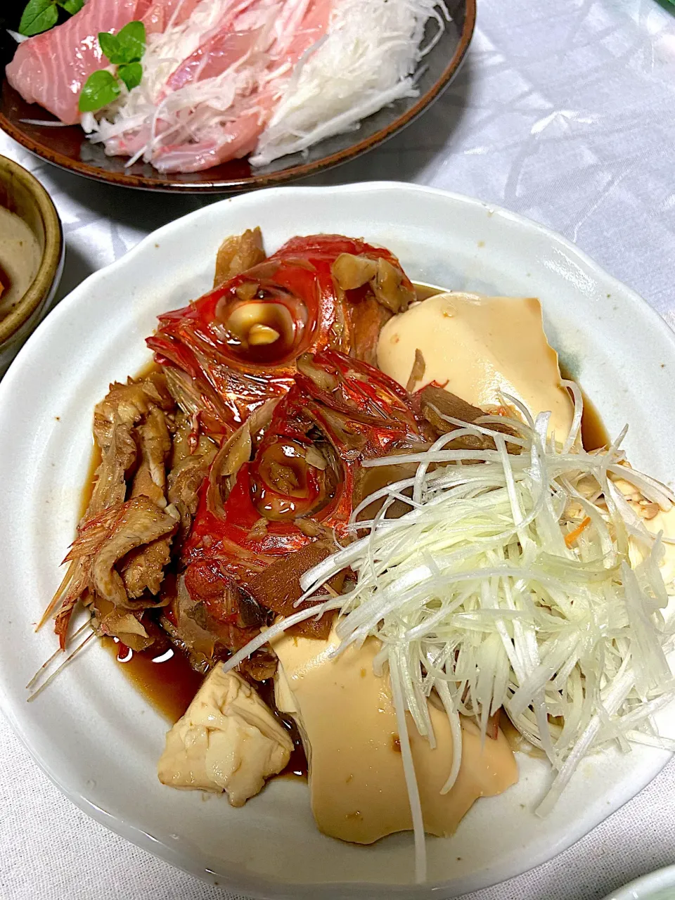 キンメ　煮付けと刺身食べ比べ|ネコさん