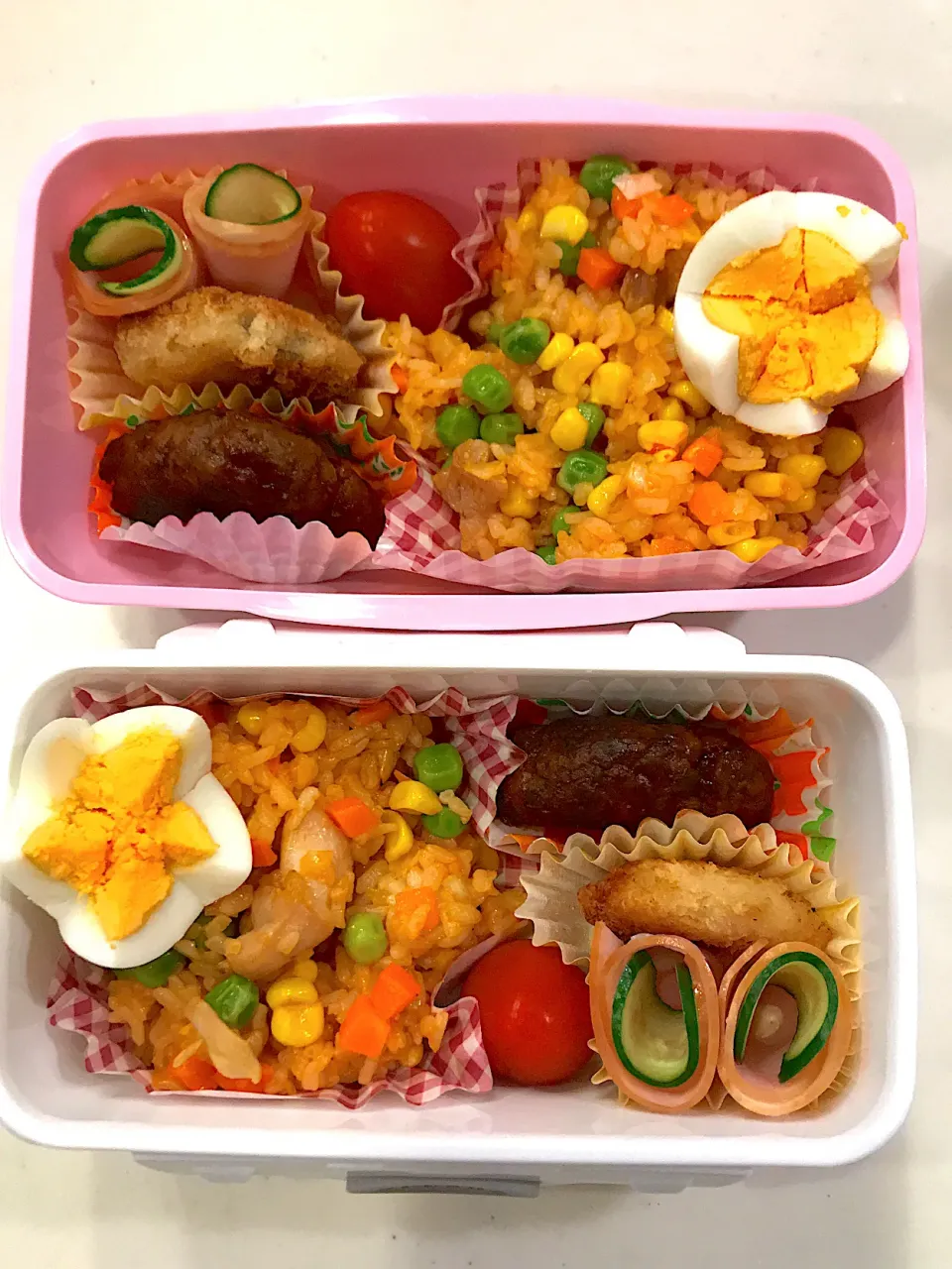 チキンライスのお弁当✨ハンバーグ&タラのフライ入り😋💕|Michiko Okamotoさん