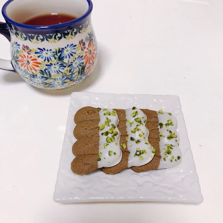 ほうじ茶とホワイトチョコのクッキー🍪|ちゃみこさん