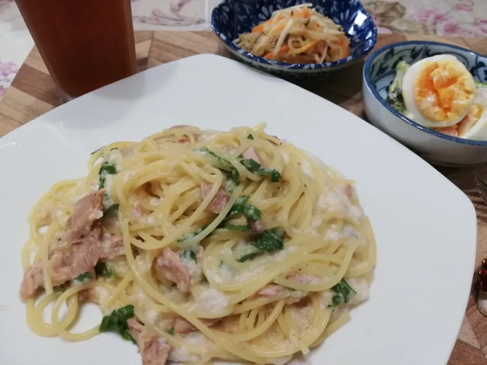 Snapdishの料理写真:5/18.とろろツナパスタでランチ😋|たえさん