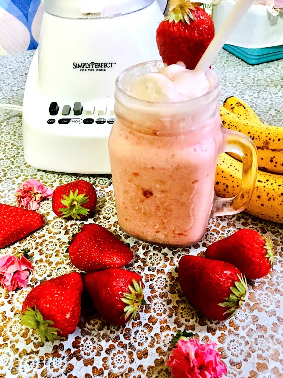 Strawberry Smoothie 🍓 ストロベリースムージー|MJ🇵🇭🇯🇵さん