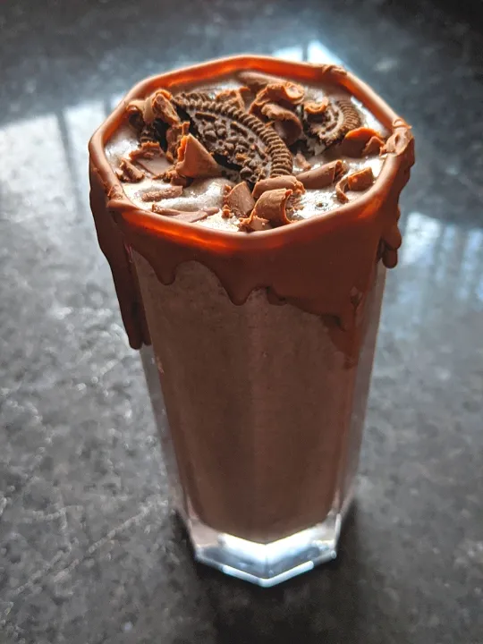 Chocolate shake 
please visit my YouTube channel
'Food Philic'|Food philicさん