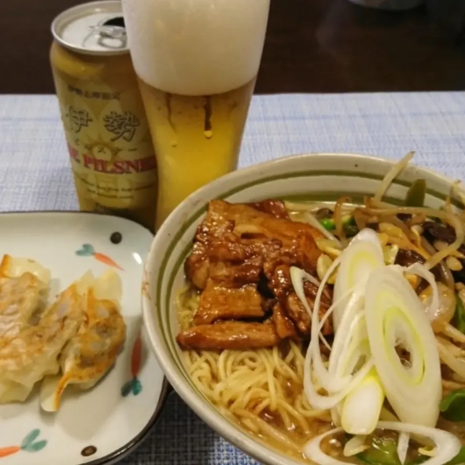 ラーメン餃子セット( ´艸｀)|しーPaPaさん