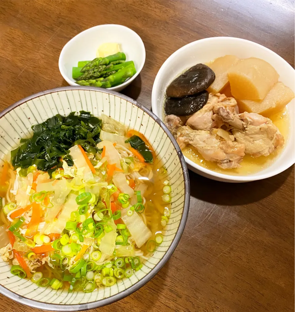 かき卵にゅうめん&鶏と大根の煮物&アスパラ|み〜さん