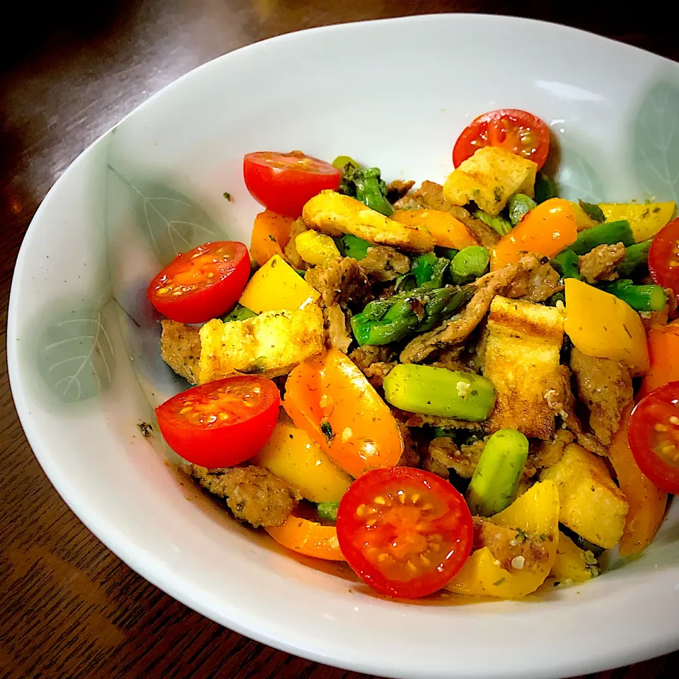 大豆のお肉とカラフル野菜のり塩麹炒め|kozkozさん