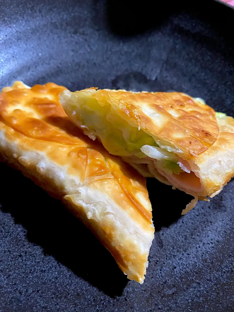 Snapdishの料理写真:［朝ごはん］餃子で包んじゃえ！|❤️ありがとう家族ご飯❤️さん