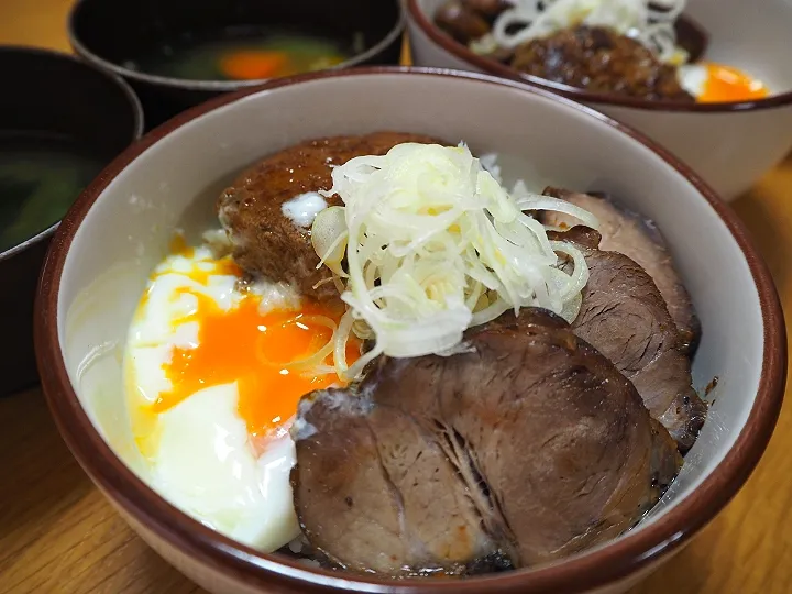 Snapdishの料理写真:✽自家製焼豚丼✽|＊抹茶＊さん