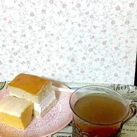 モンテールのトロ生ケーキ紅茶とセブンのしっとりバームクーヘン|しのびんさん