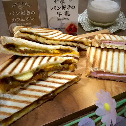 「カネカ / パン好きの牛乳500ml」を使ってみたSnapdishの料理・レシピ写真:☆Chieco☆さんの料理 このホットサンドメーカーを使ってるよー😆