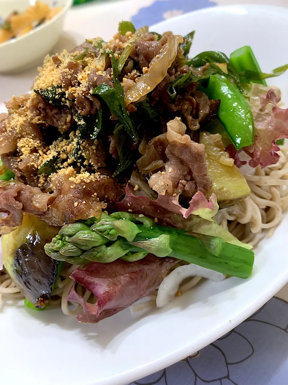 肉と野菜のっけ蕎麦 ピリ辛汁で|ミルさん