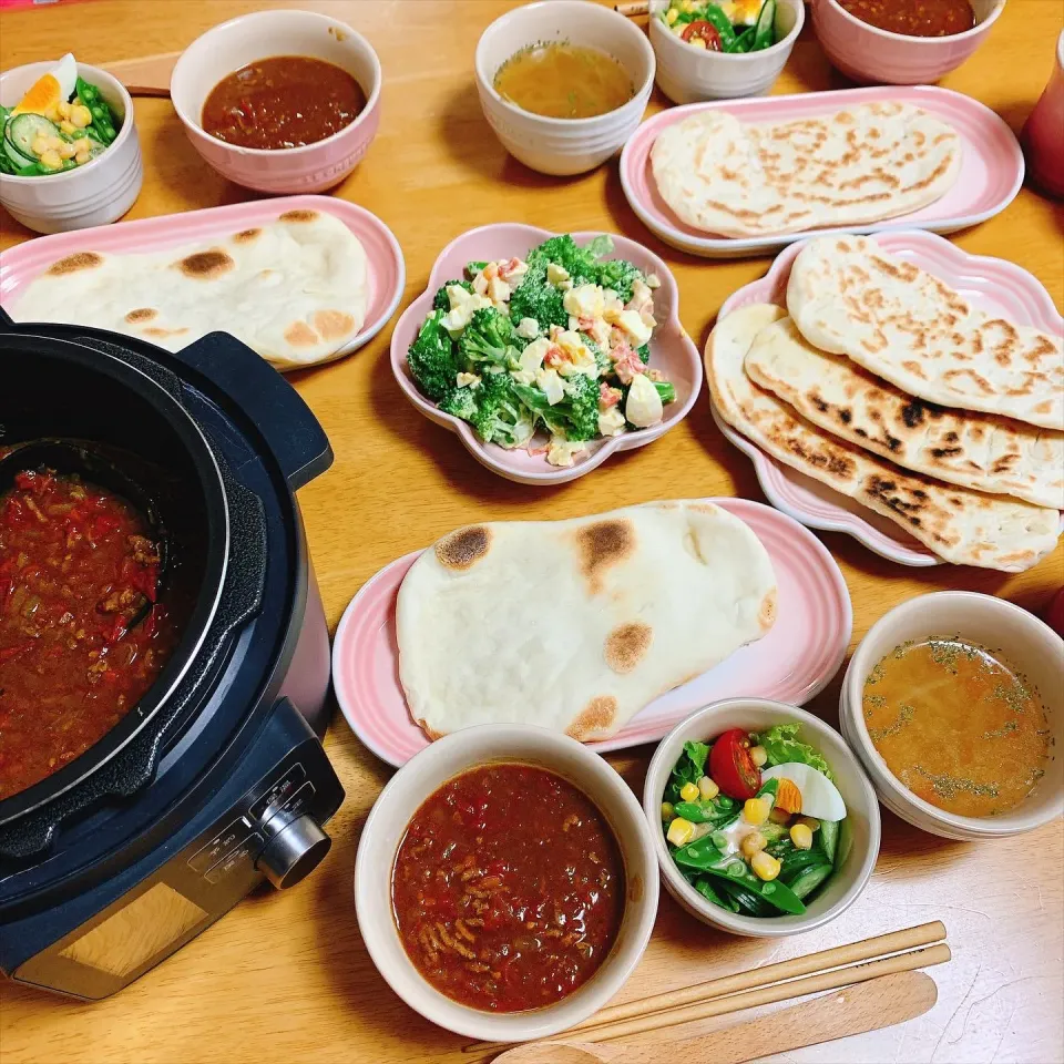 電気圧力鍋で無水カレーとナン|みるさん