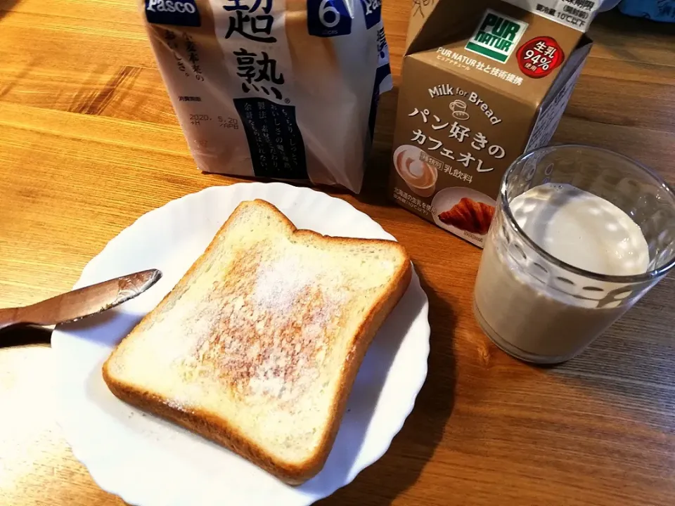 Snapdishの料理写真:寝坊した時の朝ご飯💦|pigmegさん