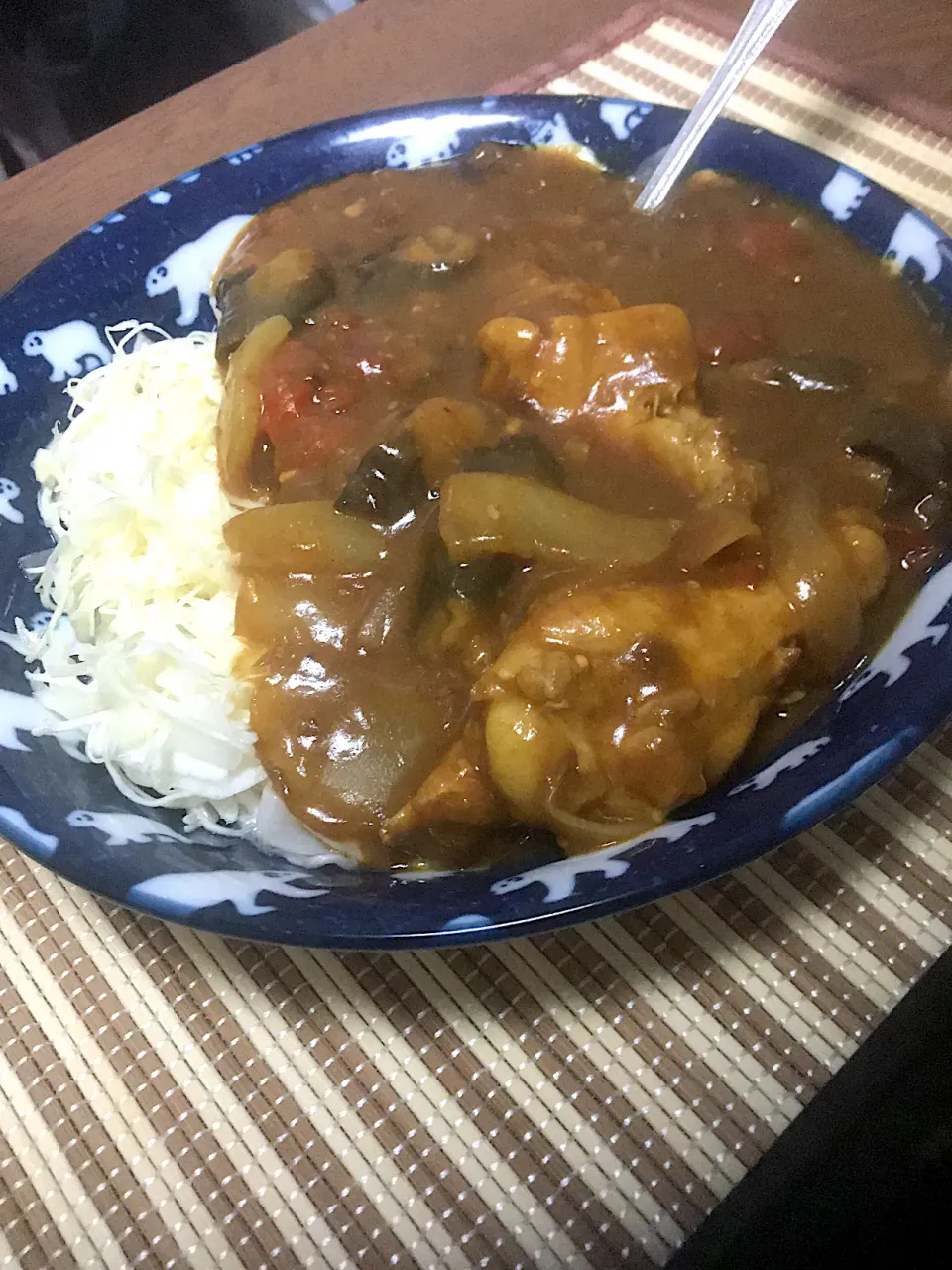 夏野菜と手羽元のチキンカレー|わたゆーさん