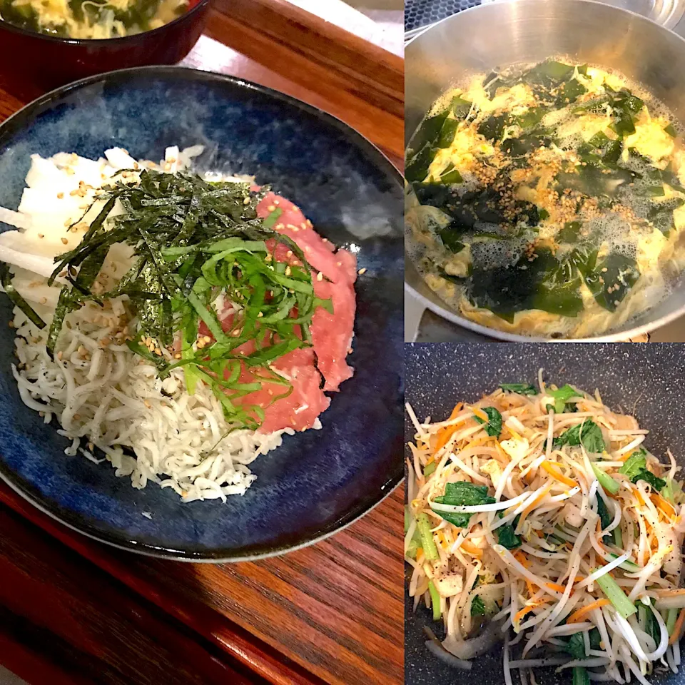 Snapdishの料理写真:マグロのすきみと長芋と薬味のせ丼、肉野菜炒め、かきたま汁|Iggywiggyさん