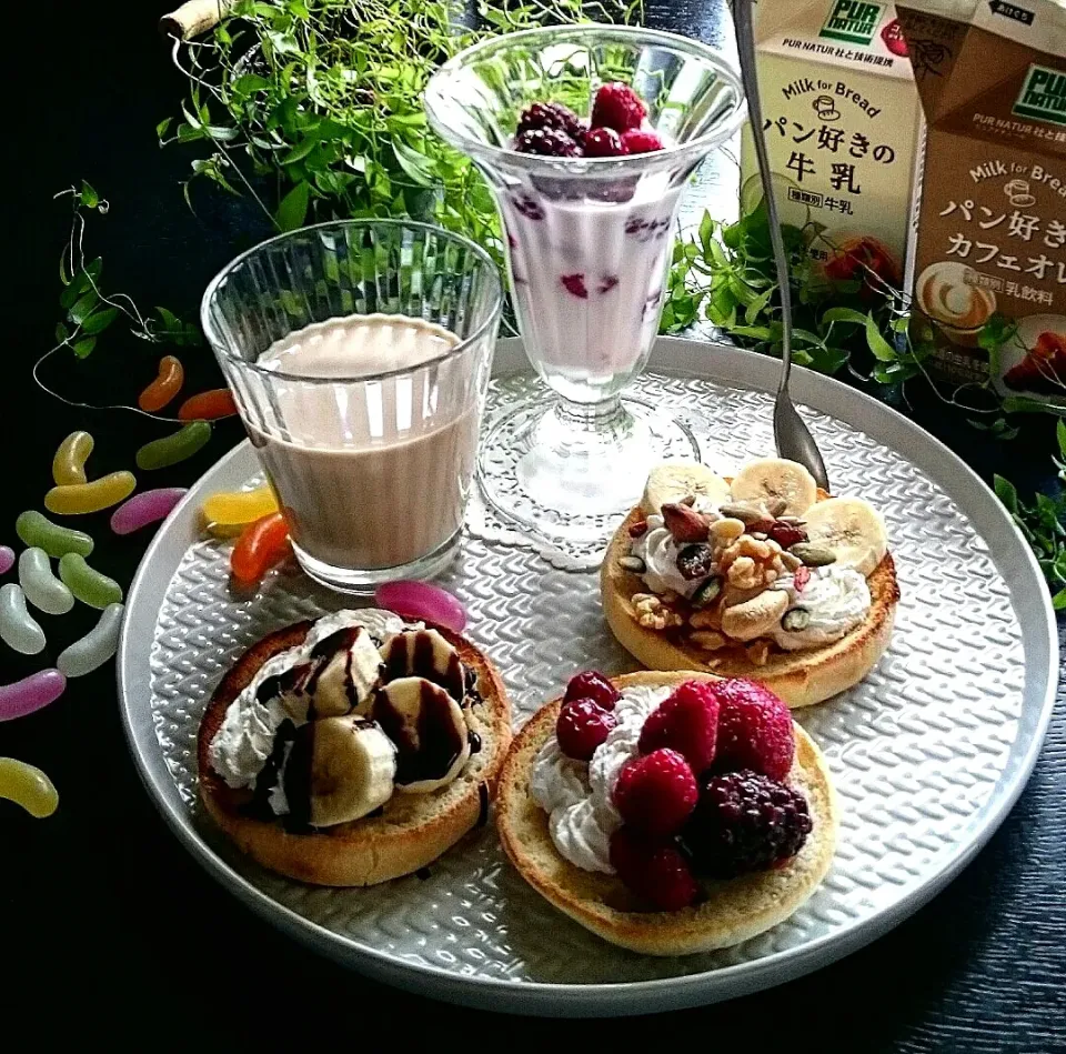 発見！パンと牛乳のマリアージュ
おやつ系イングリッシュマフィン💕|瑞さん