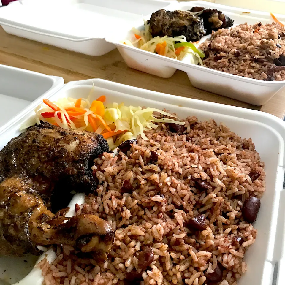 Jerk Chicken. Rice and Peas|T.E.Dennisさん