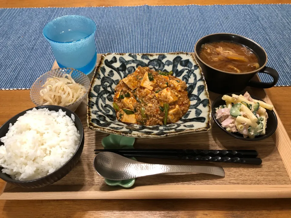 麻婆豆腐😍もやしナムル🐰大根の味噌汁🧸マカロニサラダ🎀|みなみさん