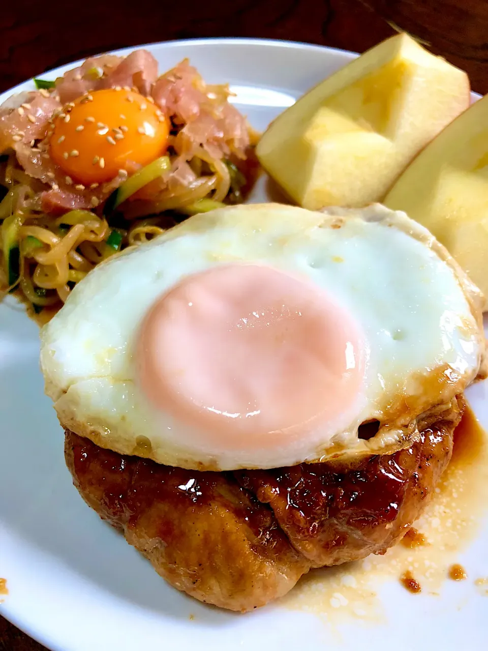 車麩の肉巻き　目玉焼きのせ|あおりんさん