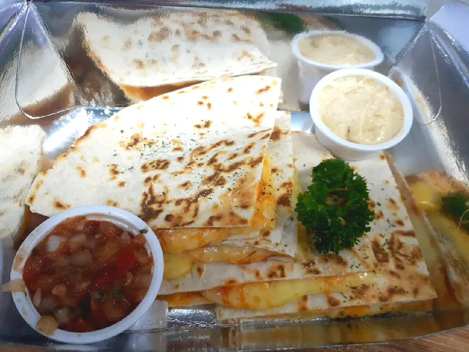 Cheese Quesadilla|Chris Kimbongan Abrajanoさん