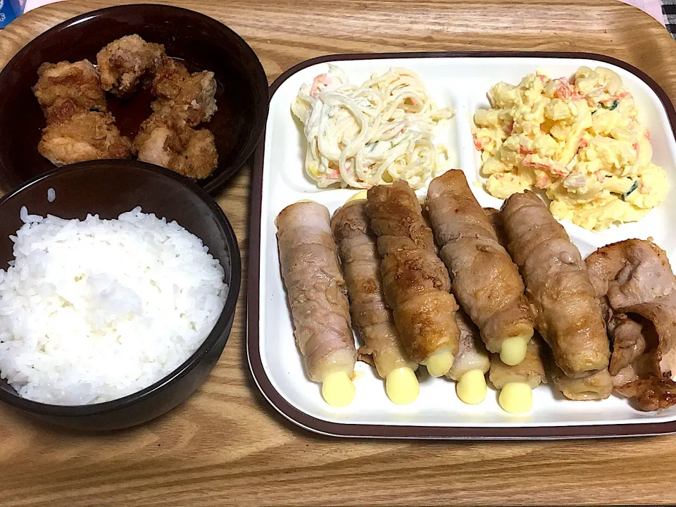 ☆肉巻きチーズちくわ ☆唐揚げ ☆玉子ポテマカサラダ ☆スパゲティサラダ|まぁたんさん