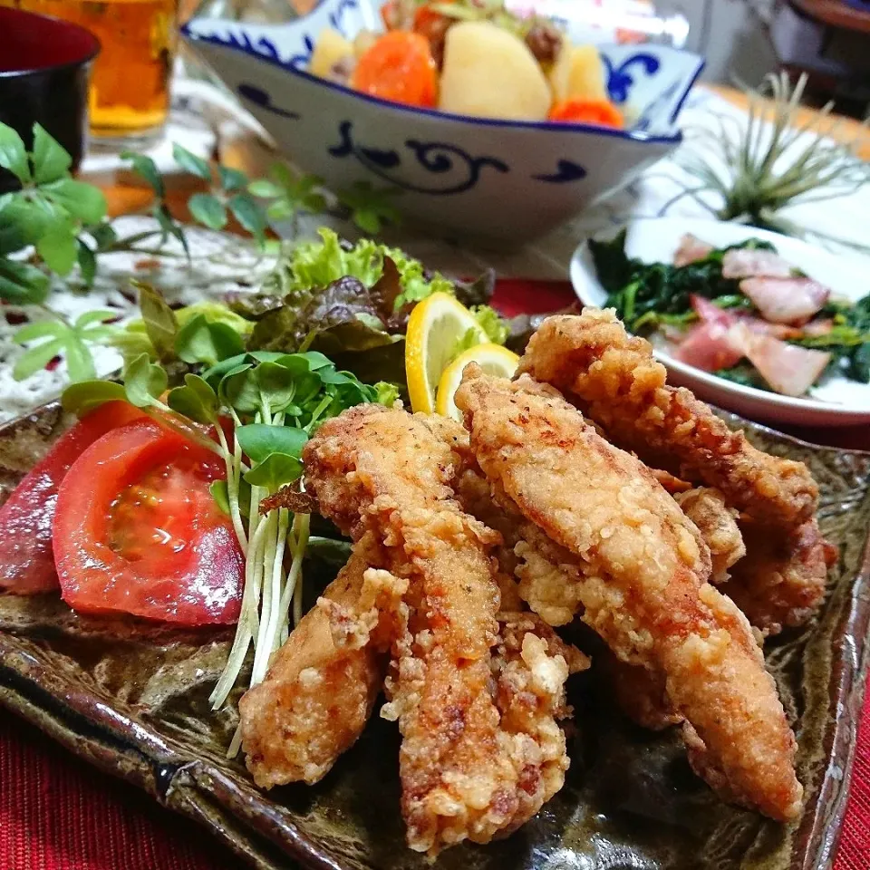 Snapdishの料理写真:からあげビールさんの料理 【節約レシピ】ビールが進む♪スパイシー鶏むねスティック|とまと🍅さん