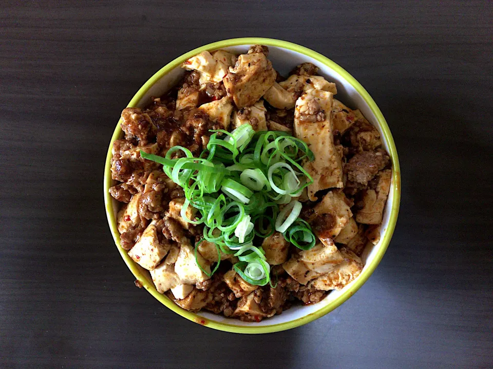 四川麻婆豆腐丼|ばーさんさん