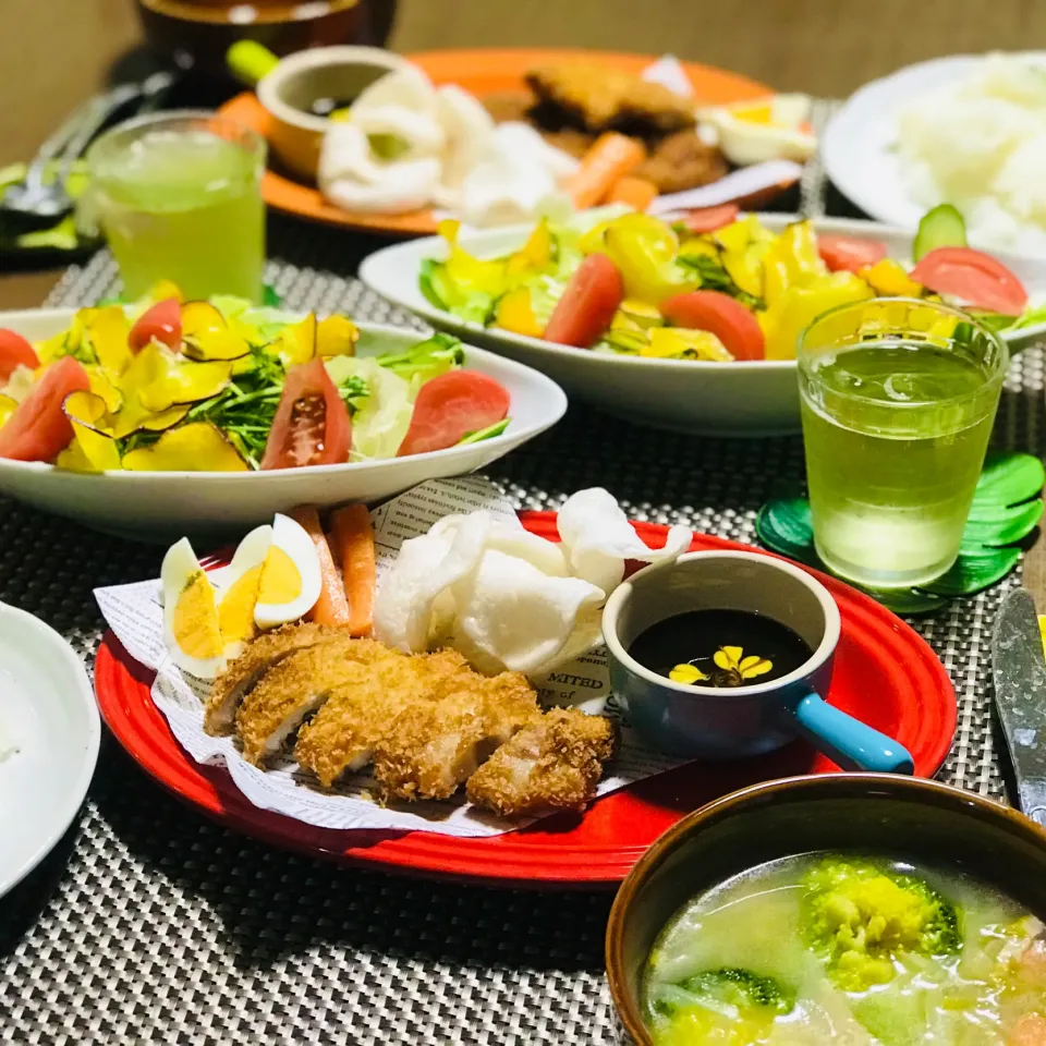 Snapdishの料理写真:豚カツ定食|nailsbayさん