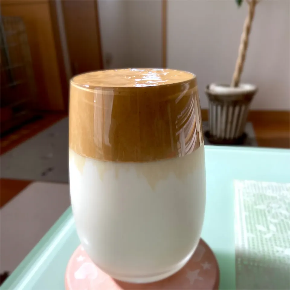 ダルゴナコーヒー☕️|Yoshiko Iさん