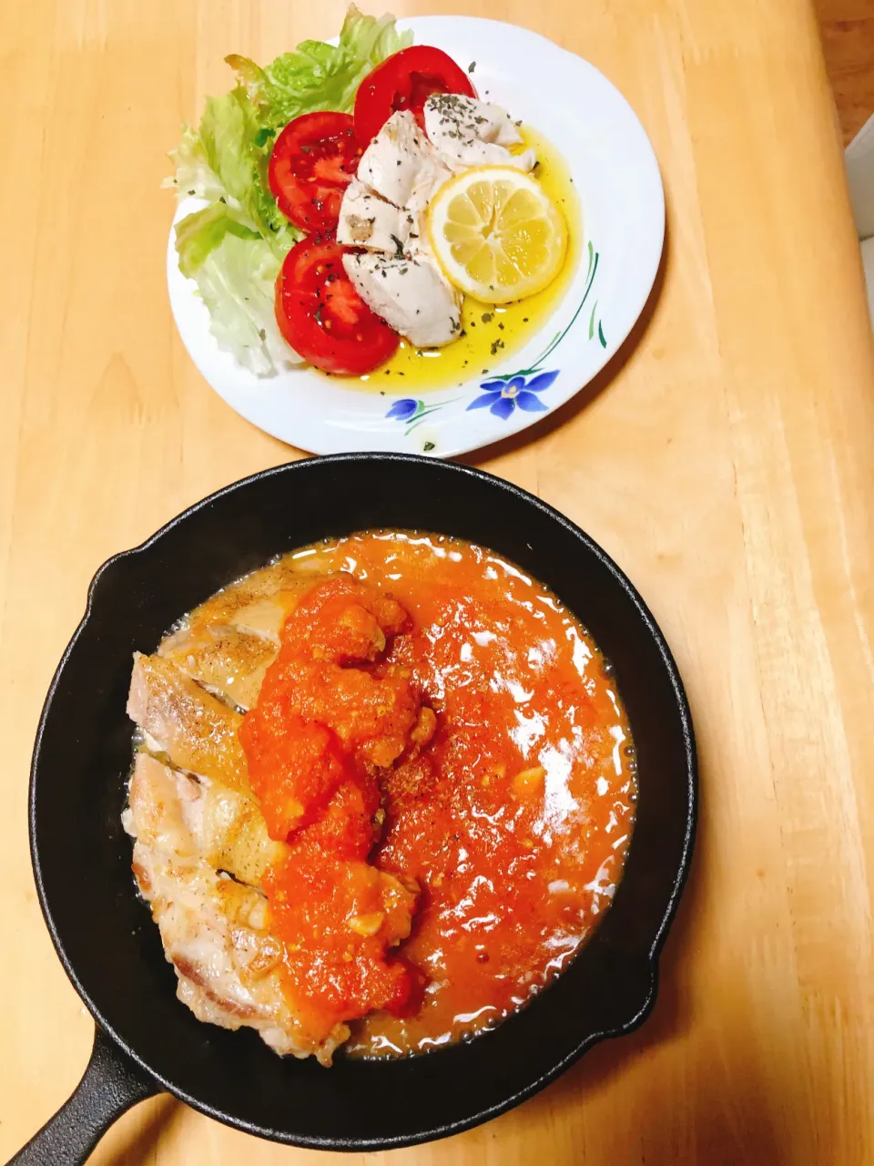 チキンステーキの🍅ソース　ササミのバジルソースかけ|nogurinさん