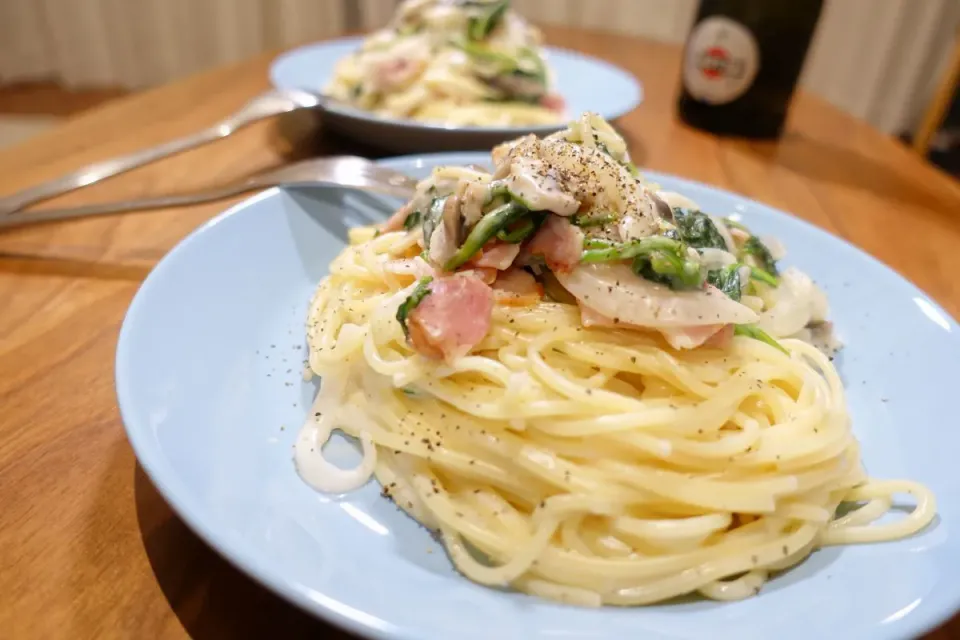 生クリームなしで簡単、失敗知らず！ほうれん草とベーコンのクリームパスタ|入月陽平さん