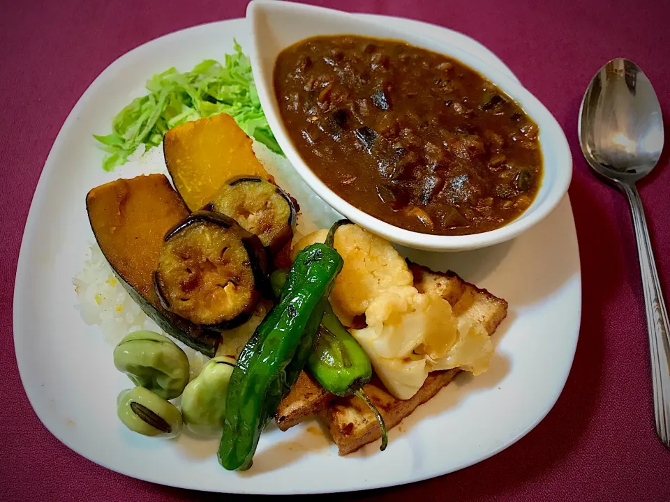 Snapdishの料理写真:キーマ野菜カレー|hikarinさん