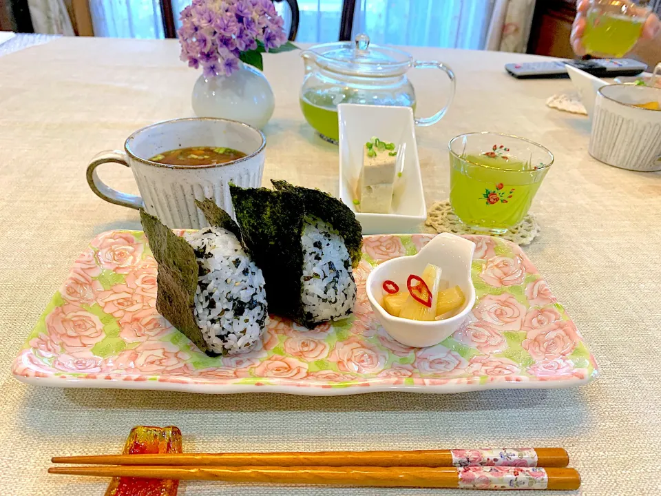 20200524 久し振りの和食な朝ごはん🍙|Seikoさん