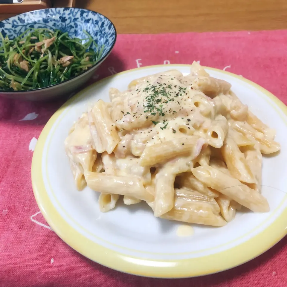 ペンネ　で　カルボナーラ|安侑美のロカボ日記✈︎さん