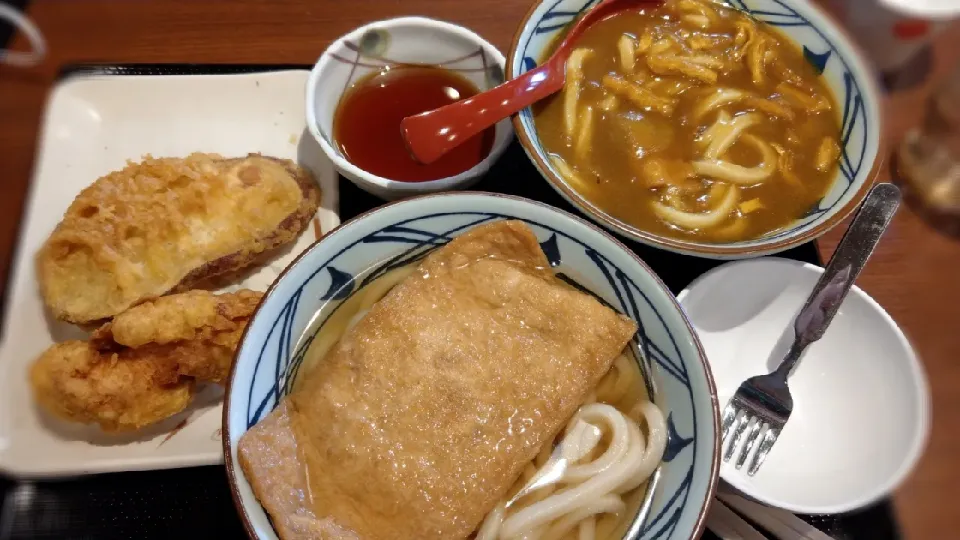 丸亀製麺のカレーうどんとキツネうどん❗|junさん