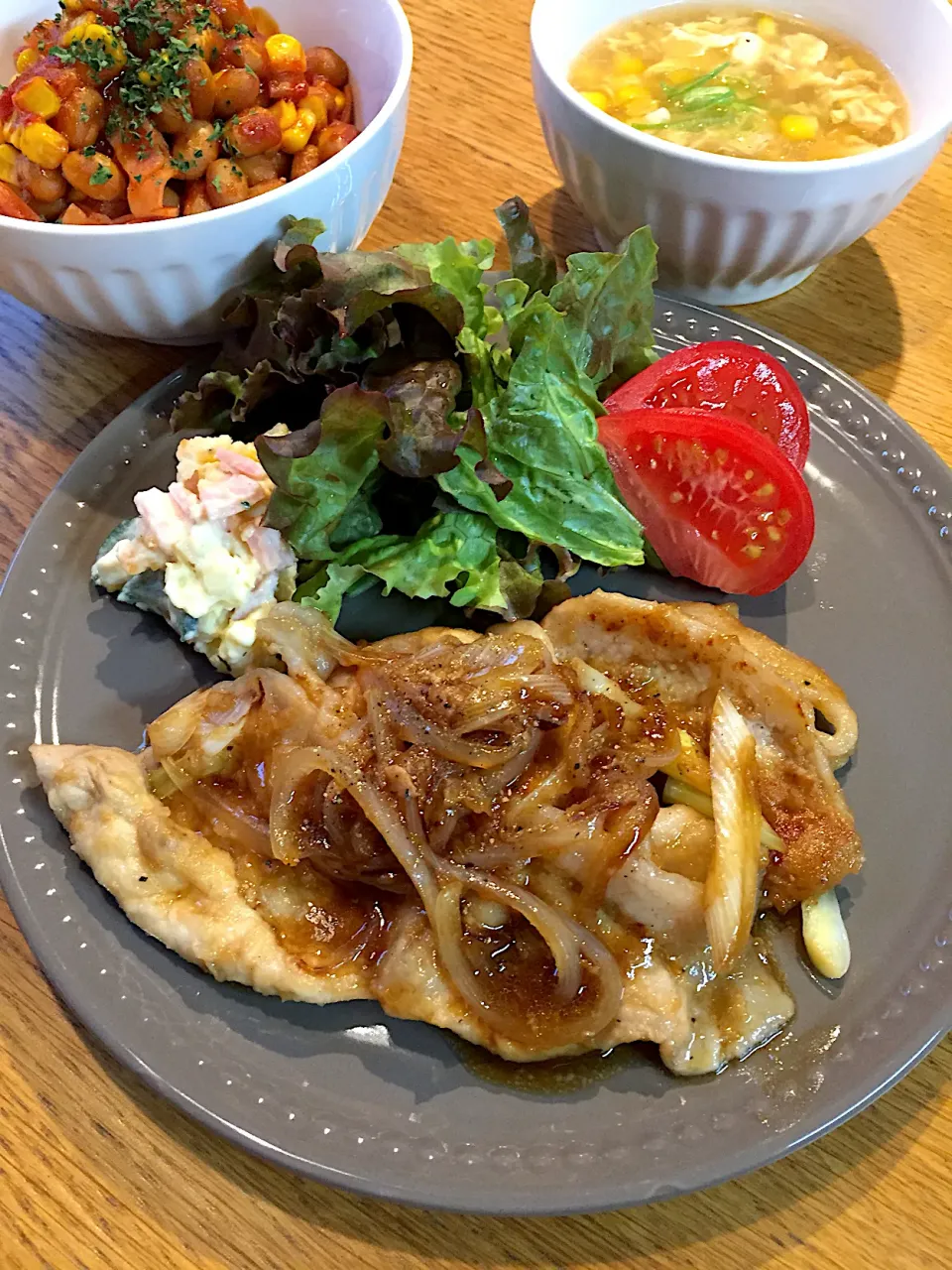 豚肉の生姜焼き定食|まつださんさん