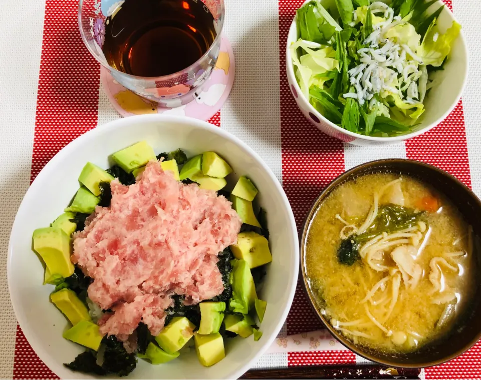 ねぎとろ丼|飛鳥さん