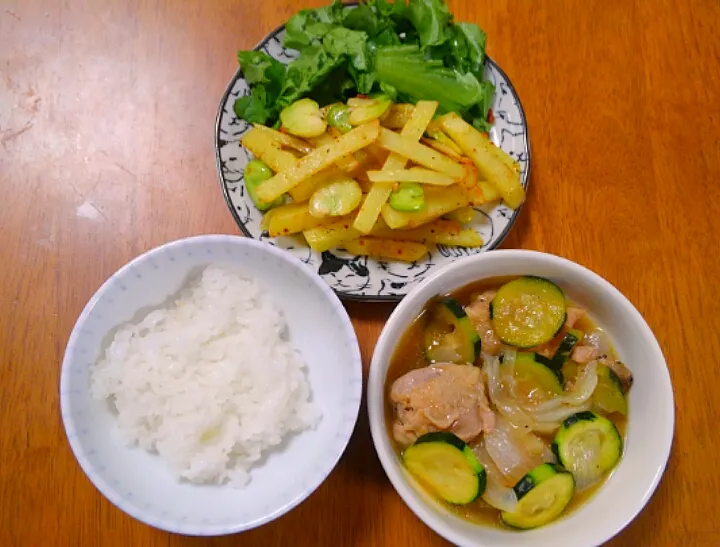 ５月２４日　鶏肉のビール煮　じゃがいもとそら豆のバター炒め　サラダ|いもこ。さん