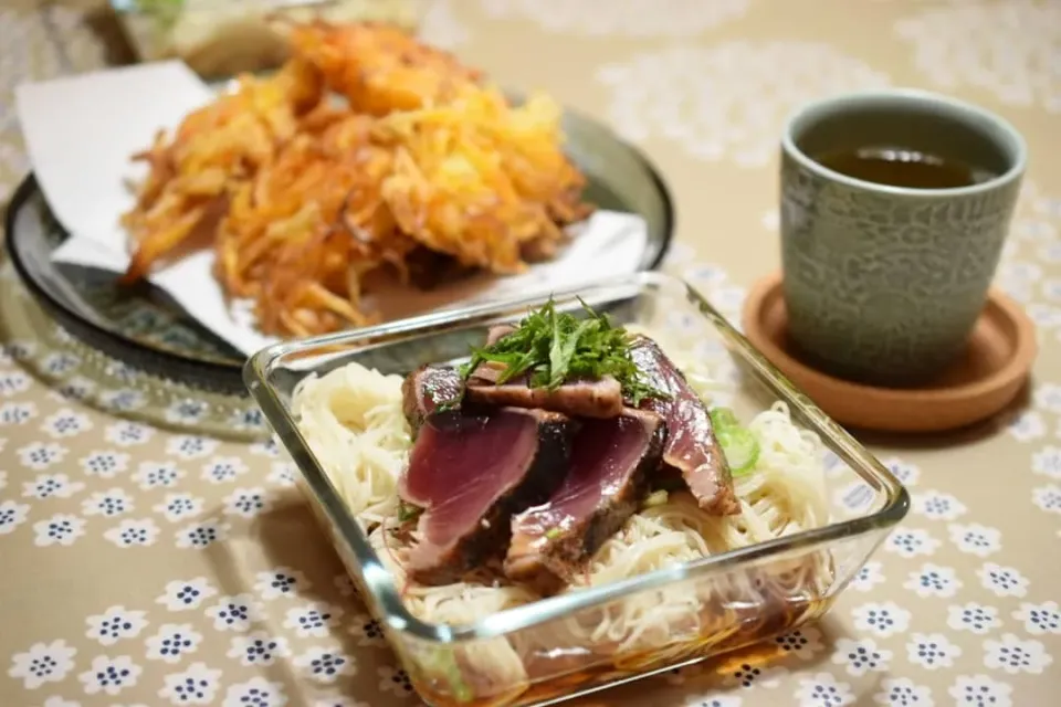 カツオのたたきのせ素麺|うにんぱすさん