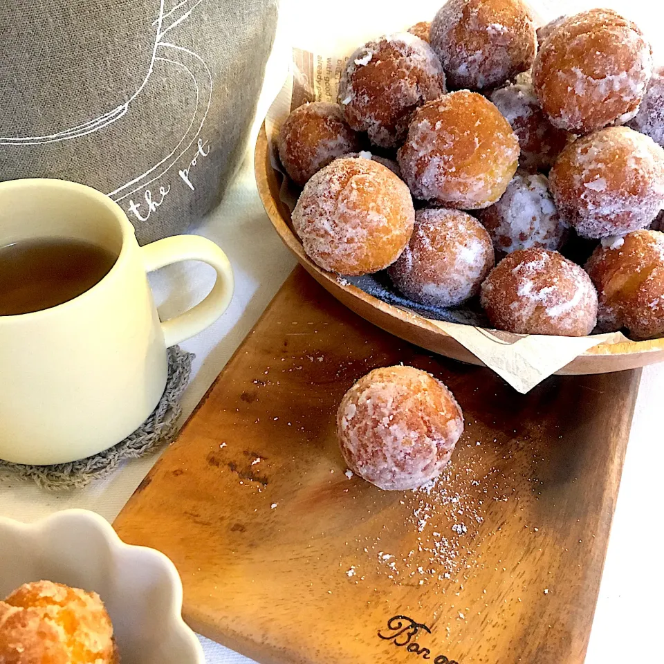 お豆腐コロコロドーナツ🍩|Sakai Sayakaさん