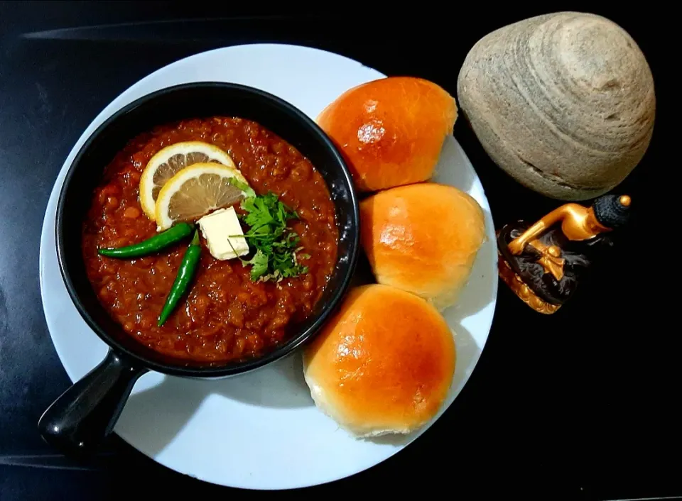 Snapdishの料理写真:Pav Bhaji..|Payalさん