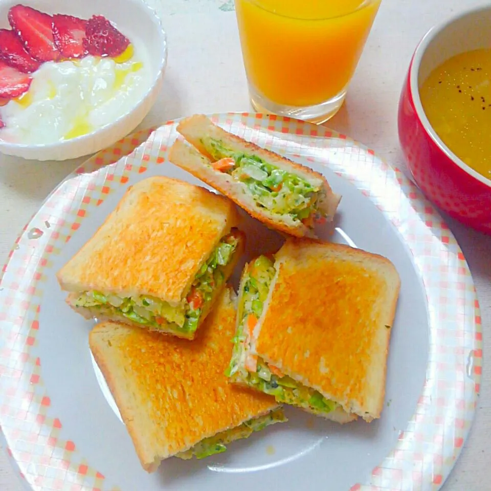 ポテチパン🍞ポテトチップスサンド|うたかた。さん