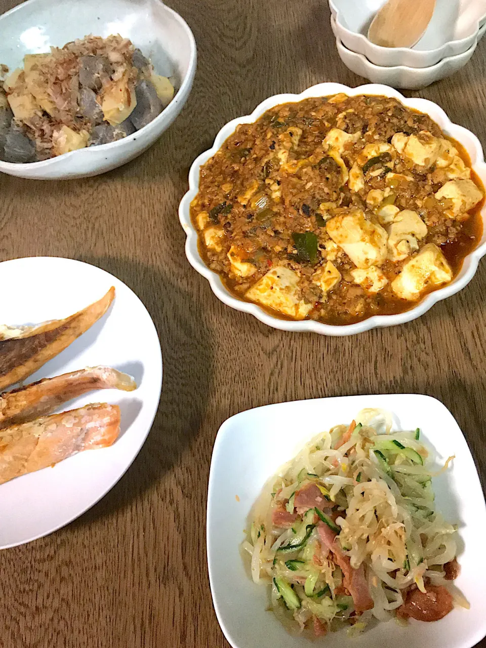 Snapdishの料理写真:#焼豚の中華サラダ
 #麻婆豆腐
 #竹の子土佐煮|𝕜𝕪𝟙𝟘𝟚𝟘𝟙𝟠さん