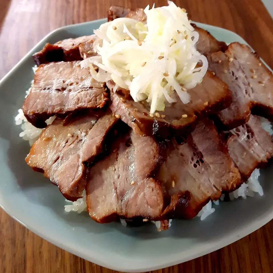 焼豚丼|ナオミさん