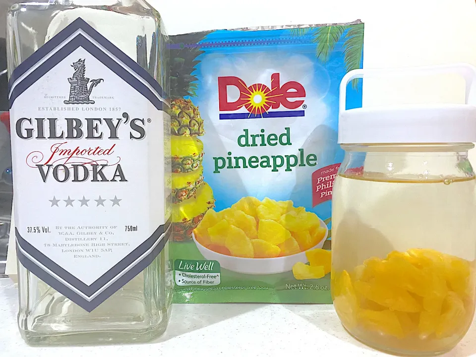 Snapdishの料理写真:Pineapple 🍍Vodka|Megさん